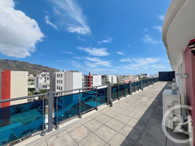 Appartement F4 à vendre - 4 pièces - 136.59 m2 - ST DENIS - 974 - REUNION - Century 21 Lancastel
