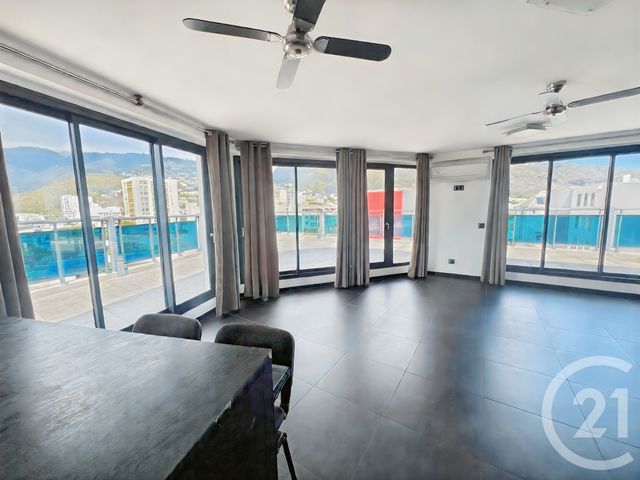 Appartement F4 à vendre - 4 pièces - 136.59 m2 - ST DENIS - 974 - REUNION - Century 21 Lancastel