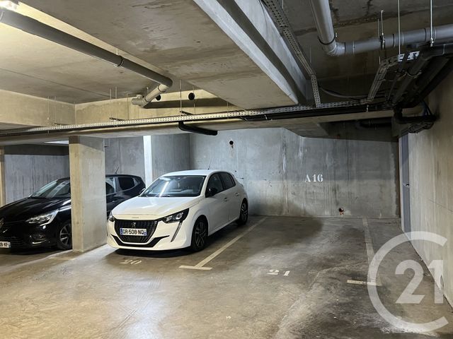 Appartement F4 à vendre - 4 pièces - 136.59 m2 - ST DENIS - 974 - REUNION - Century 21 Lancastel