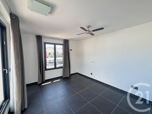 Appartement F4 à vendre - 4 pièces - 136.59 m2 - ST DENIS - 974 - REUNION - Century 21 Lancastel