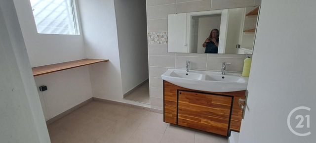 Appartement F3 bis à louer - 4 pièces - 117.1 m2 - STE SUZANNE - 974 - REUNION - Century 21 Lancastel