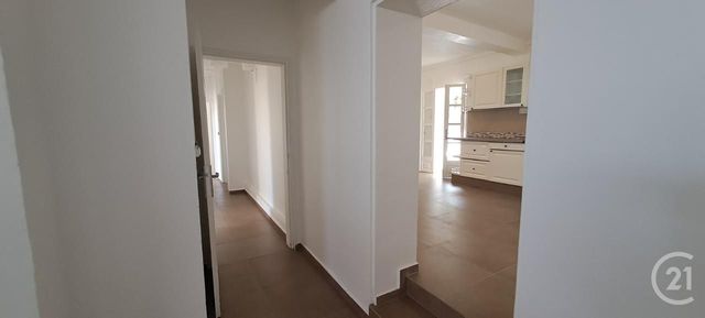 Appartement F3 bis à louer - 4 pièces - 117.1 m2 - STE SUZANNE - 974 - REUNION - Century 21 Lancastel