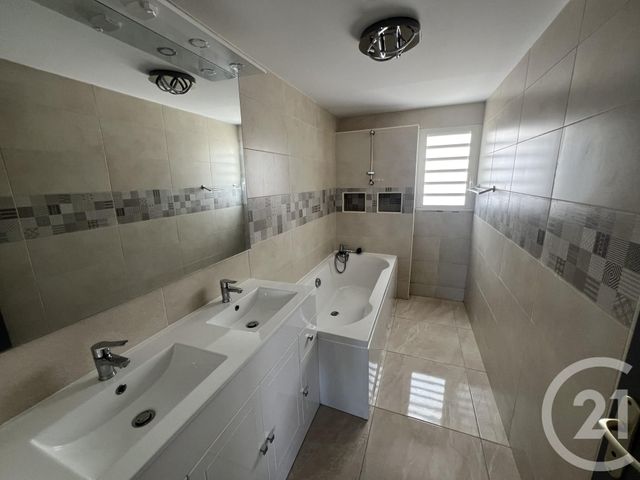 maison à louer - 8 pièces - 151.88 m2 - BRAS PANON - 974 - REUNION - Century 21 Lancastel