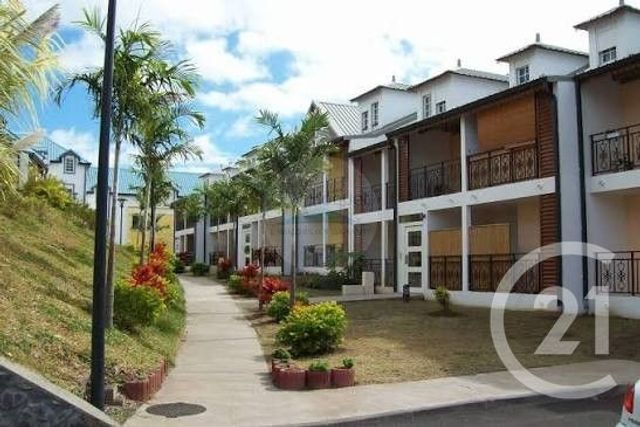 Appartement Studio à louer - 1 pièce - 23.14 m2 - ST DENIS - 974 - REUNION - Century 21 Lancastel