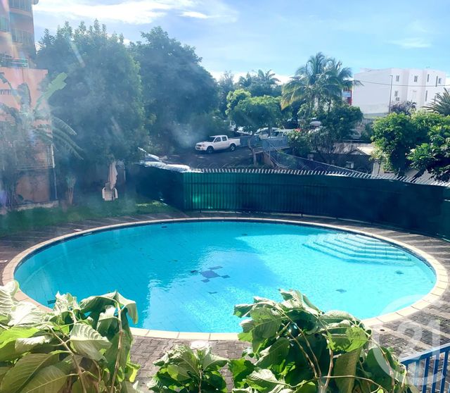 Appartement F1 à vendre ST DENIS