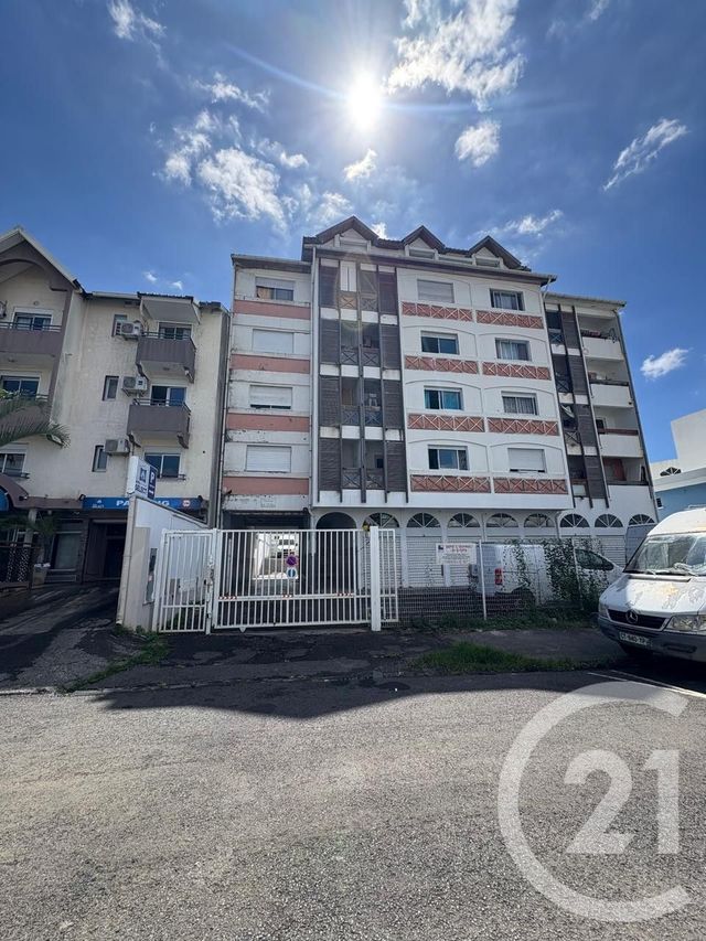 Appartement Studio à louer - 1 pièce - 21.0 m2 - ST DENIS - 974 - REUNION - Century 21 Lancastel