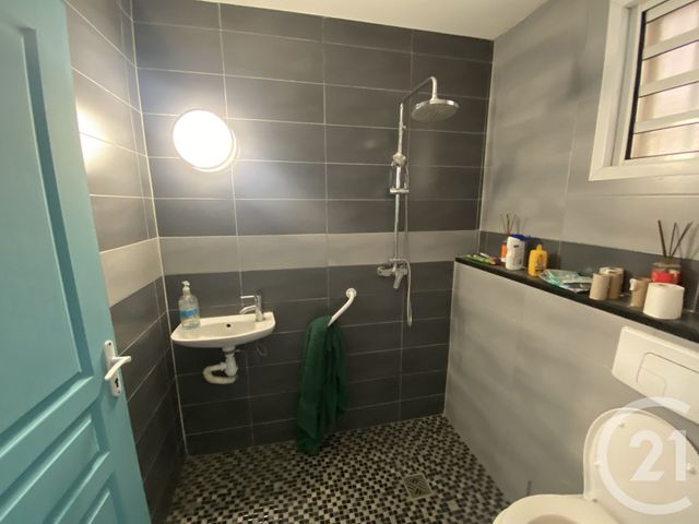 Appartement Local à vendre - 2 pièces - 33.9 m2 - ST DENIS - 974 - REUNION - Century 21 Lancastel
