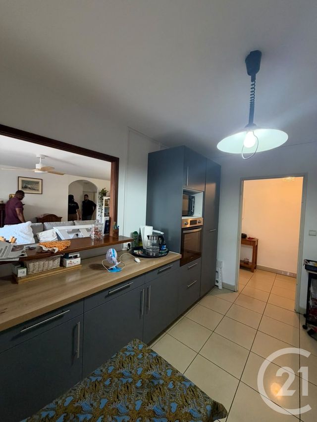 Appartement F4 à vendre - 4 pièces - 97.0 m2 - ST DENIS - 974 - REUNION - Century 21 Lancastel